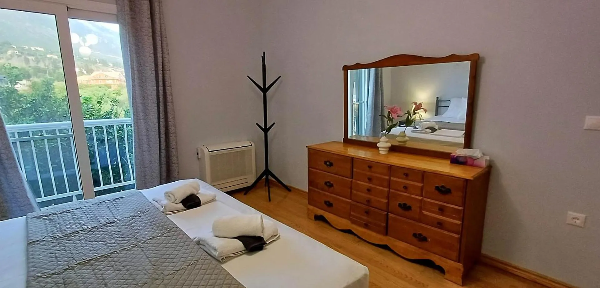 Apartment Villa Lourdata Lourdata  Greece